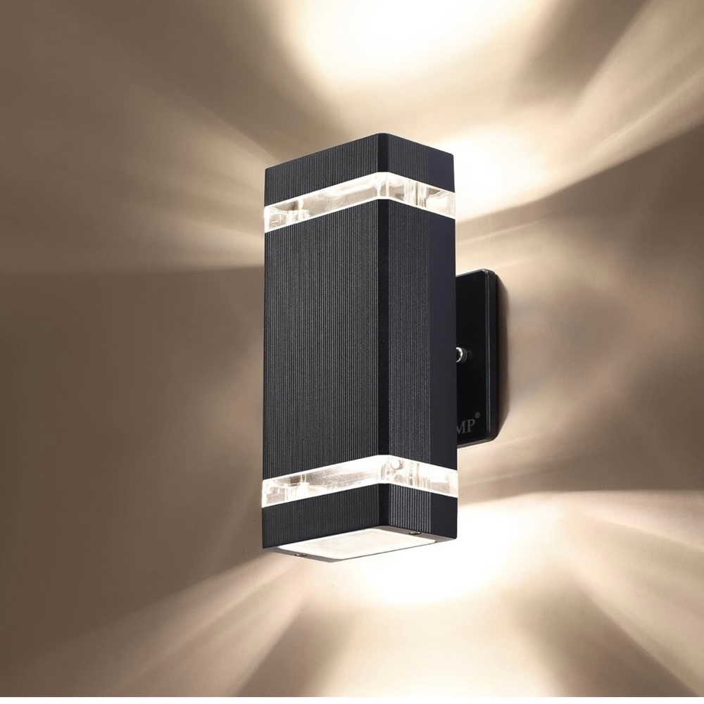 Outdoor Wall Light (wire connections are needed)